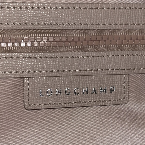 NWOT Longchamp messenger bag - Picture 3 of 16